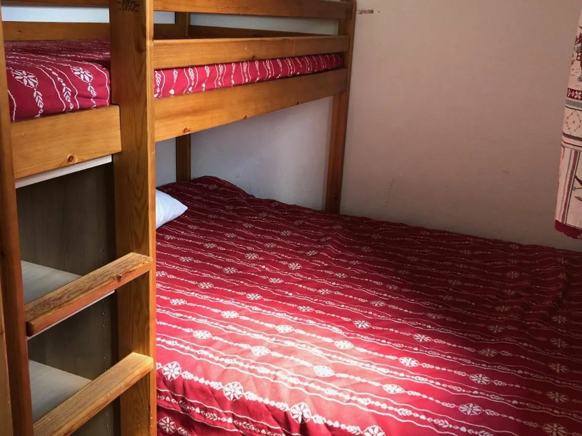 Apartment Spacieux Appartement 6 Pers Au Pied Des Pistes Avec Parking, Terrasse Et Wifi A Val-Cenis - Fr-1-508-138 Lanslevillard